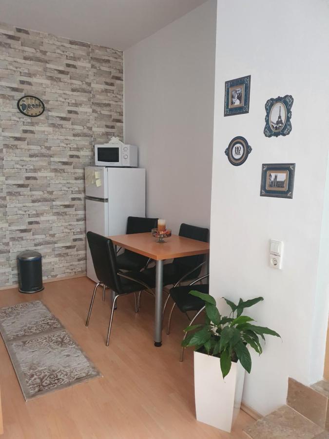 Ferienwohnung Sunset Apartament Brașov Exterior foto